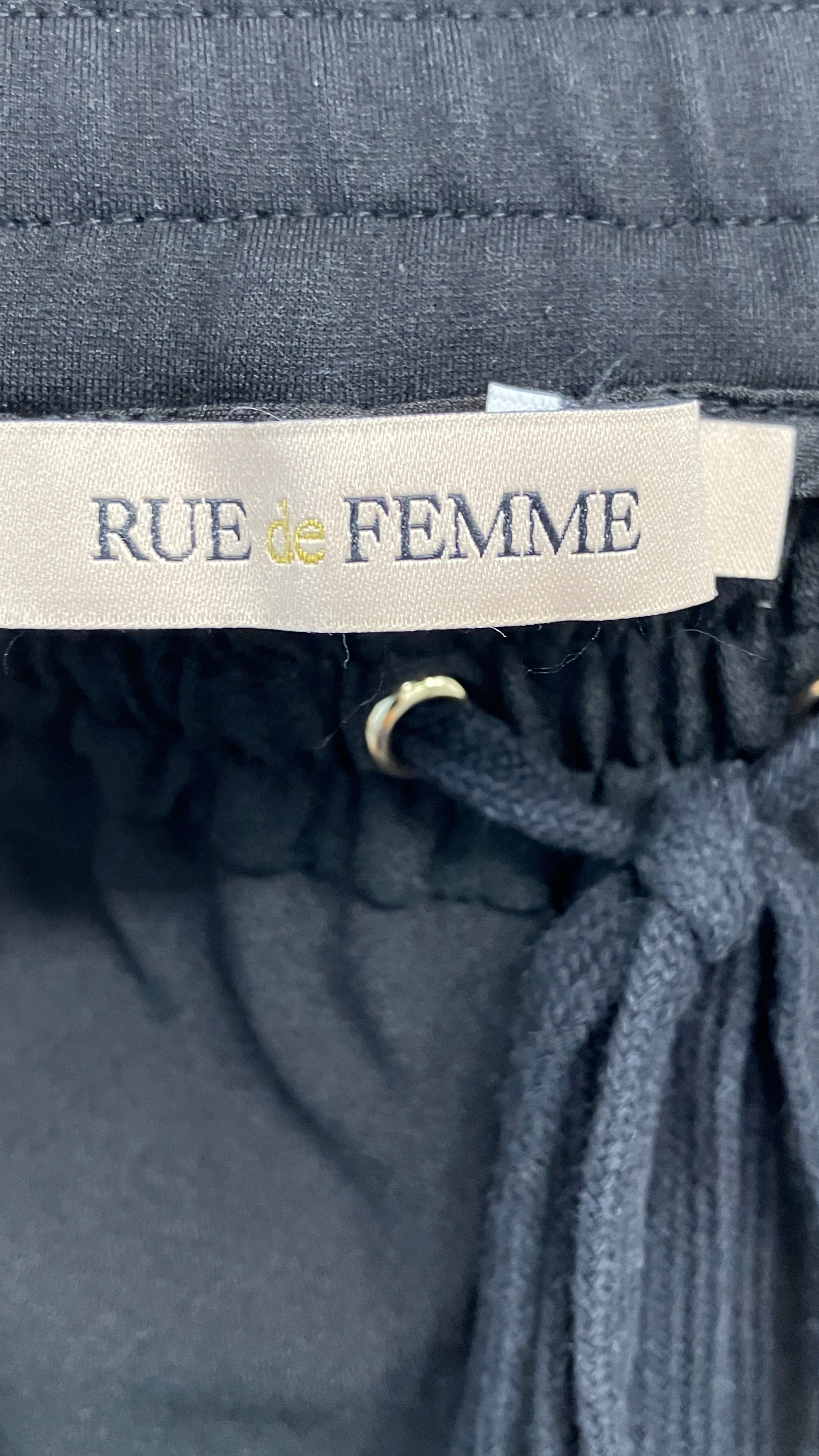 Rue De Femme Nederdel